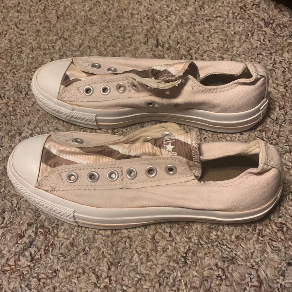 Converse low slip-on No laces Cream with stripe tongue 7 women 5 men Brown/tan - Picture 2 of 10